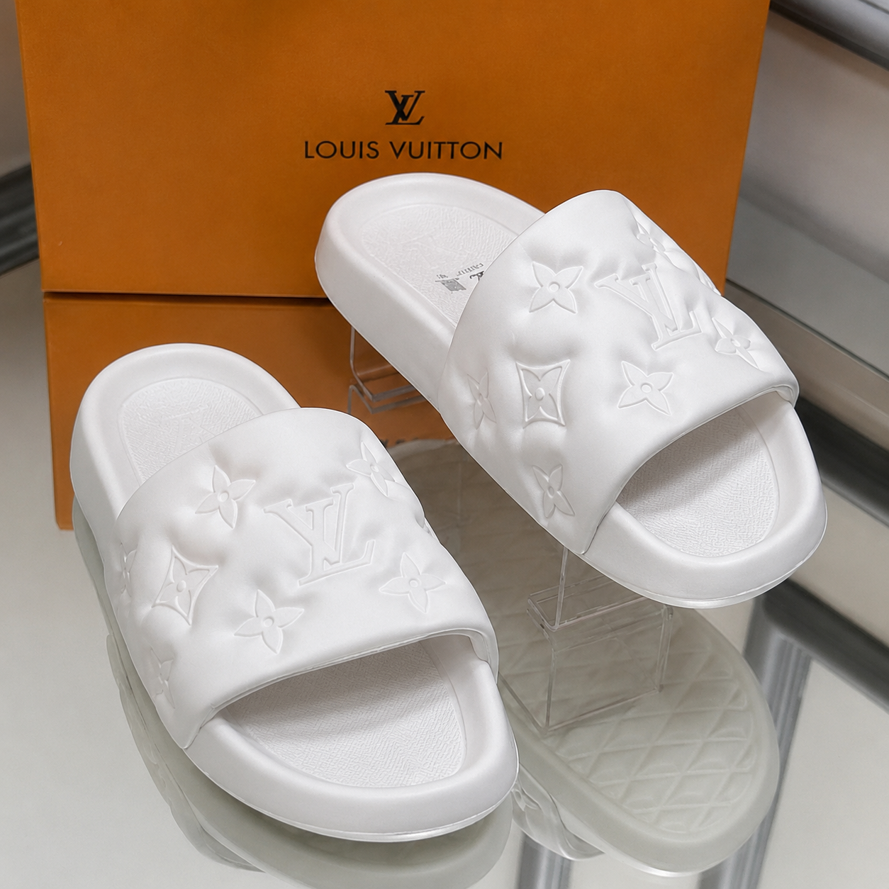 SLIPPERS