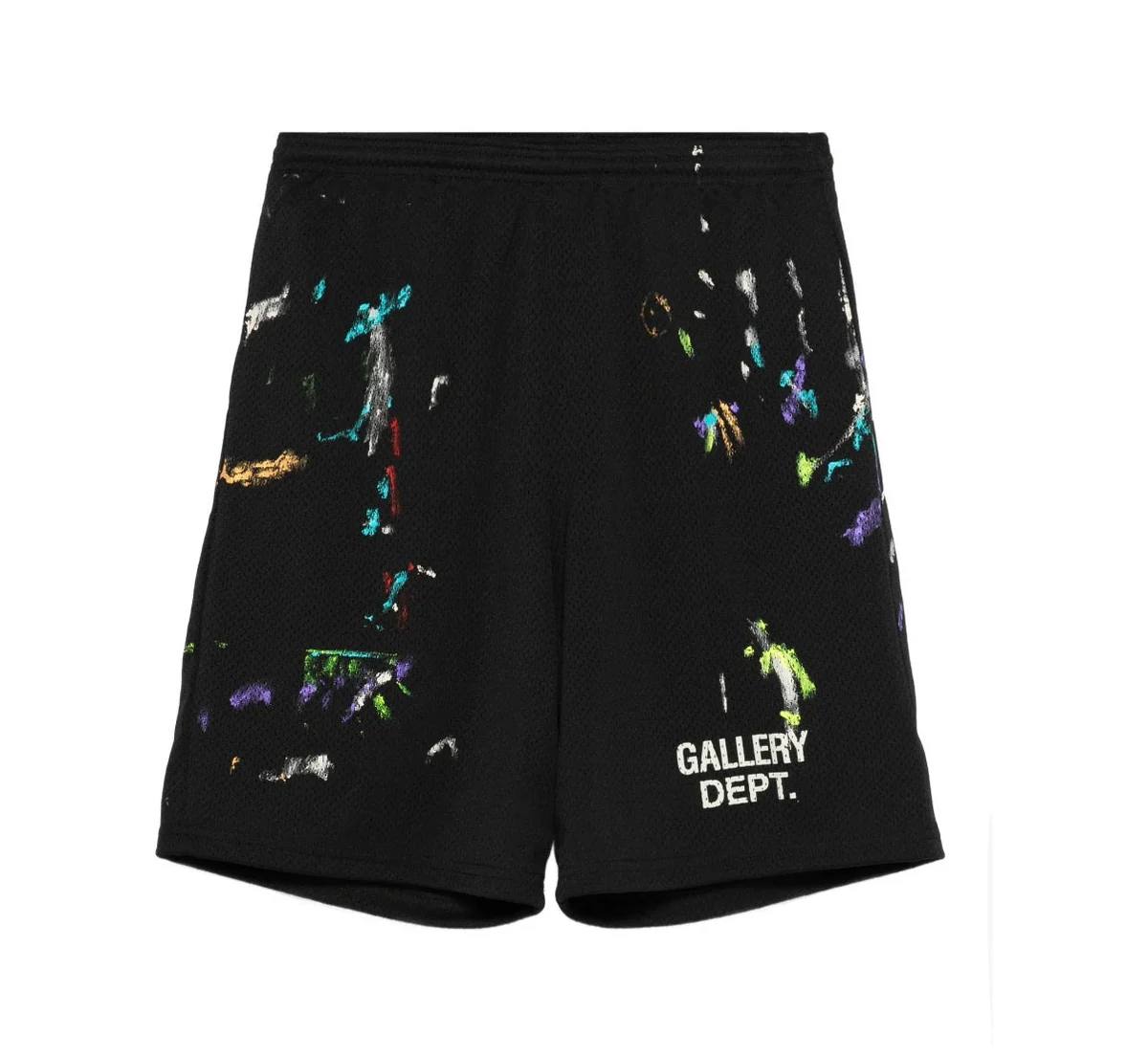 SHORTS GALL*RY DEP*