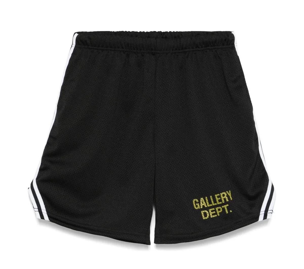 SHORTS GALL*RY DEP*